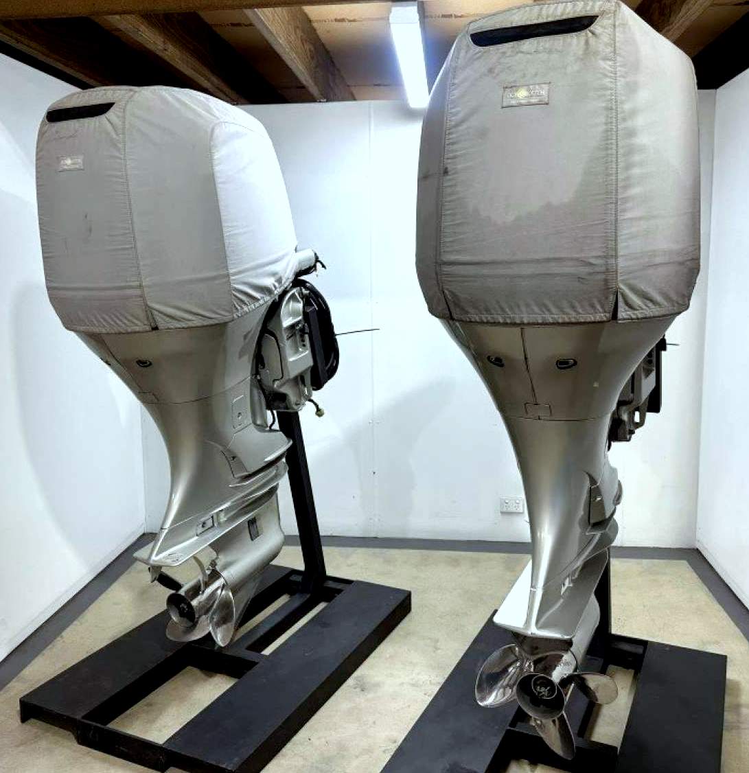 PAIR HONDA 225 (1)