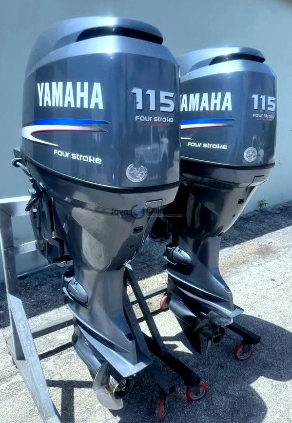 PAIR 2010 YAMAHA F115 OUTBOARD (1)