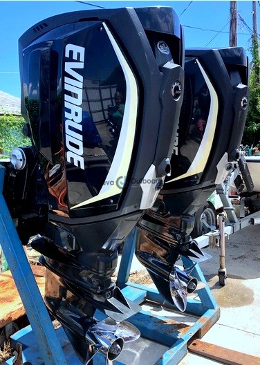 PAIR EVINRUDE E300XCU OUTBOARD (1)