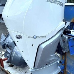 Mercury Verado 300XXL V8 Outboard Engine Low Hours